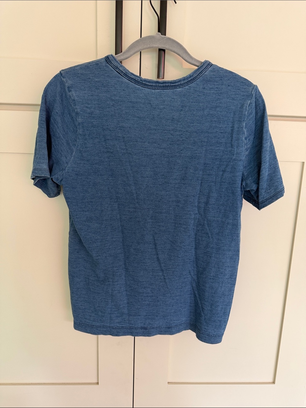 Faherty Sunwashed Regenerative Short Sleeve Tee - Picture 4 of 16